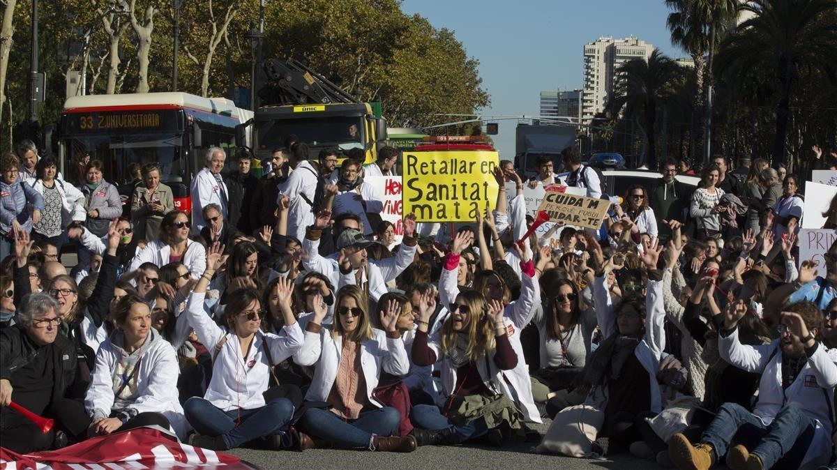 zentauroepp46045943 barcelona 27 11 2018 huelga de los medicos de atencion prima181127165926