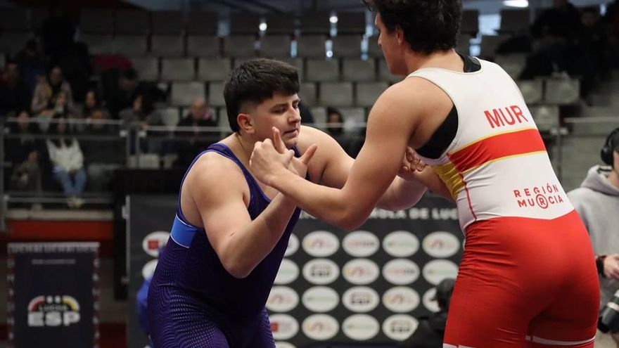 Los deportistas murcianos en el Campeonato de España de lucha