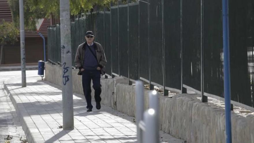 La concejalía de Seguridad y Movilidad se ha propuesto mejorar los accesos a los centros escolares.