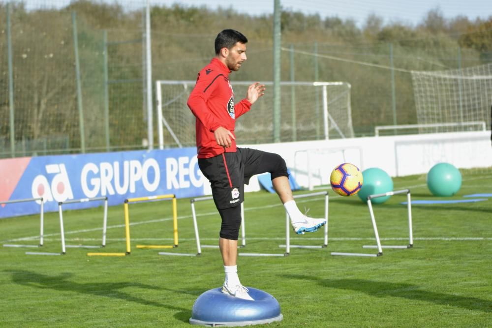 La plantilla deportivista regresa a los entrenamientos para comenzar a preparar la visita del Numancia el sábado a Riazor.