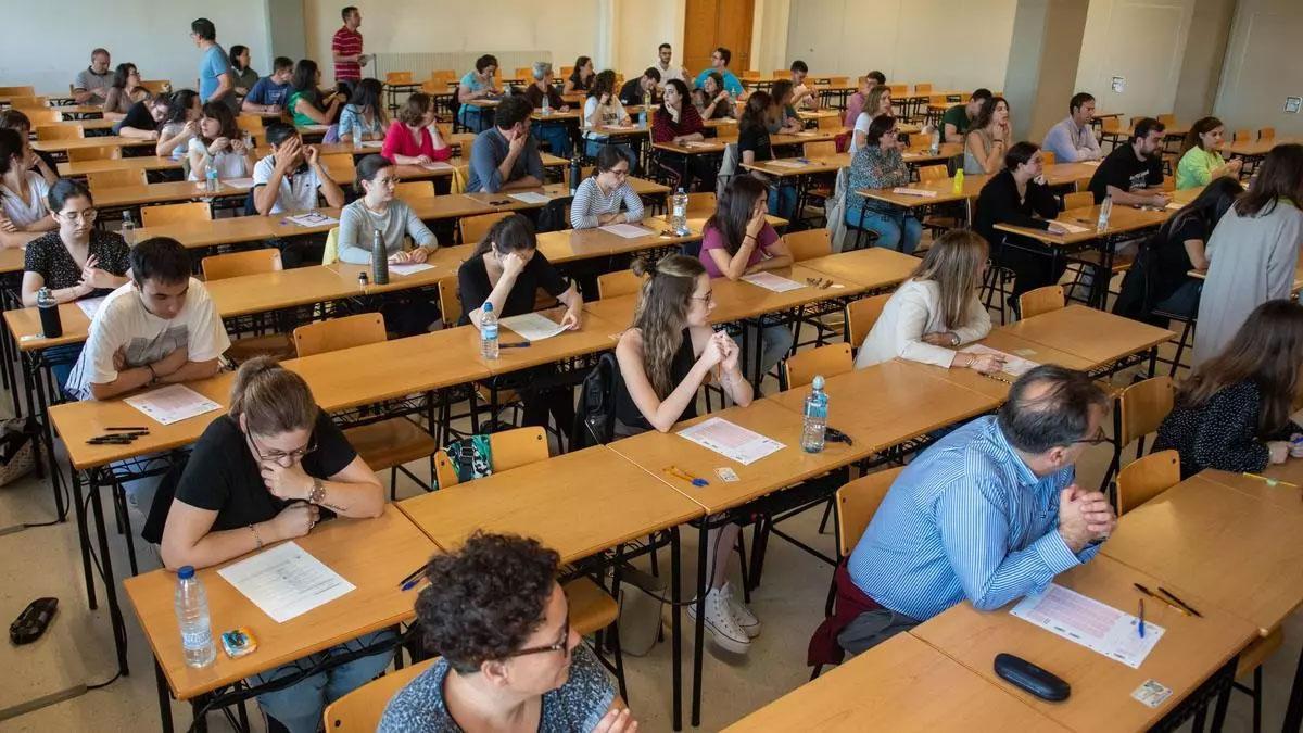 Examen de oposición realizado en la UDC.