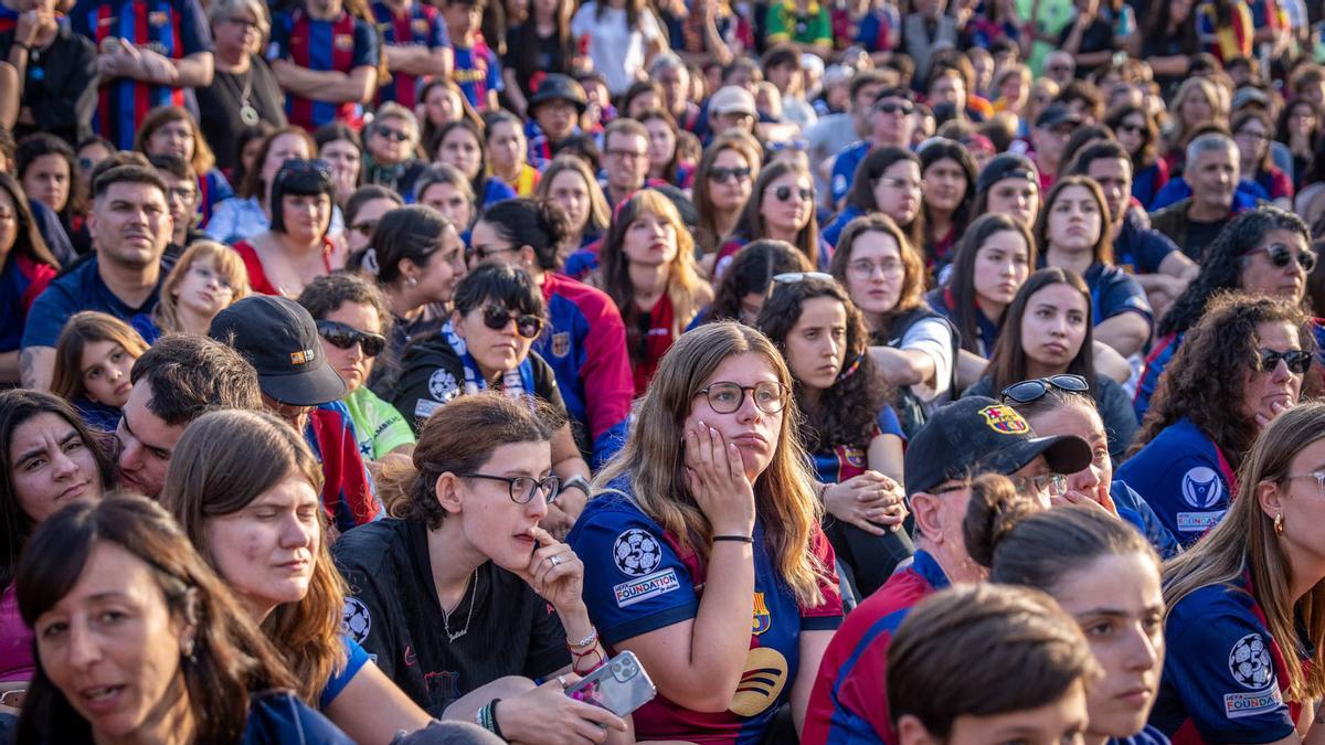 Ambiente en Barcelona por la  final de la Champions femenina Barça-Arsenal