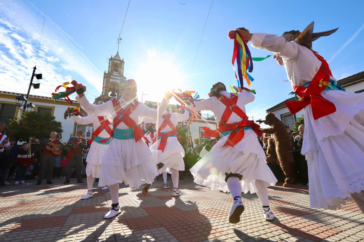 La Danza de los Locos y el Baile del Oso en Fuente Carreteros