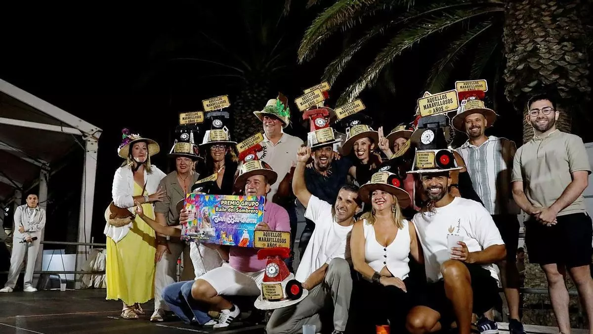 El Baile del Sombrero llena de creatividad las fiestas de San Bartolomé en Lanzarote