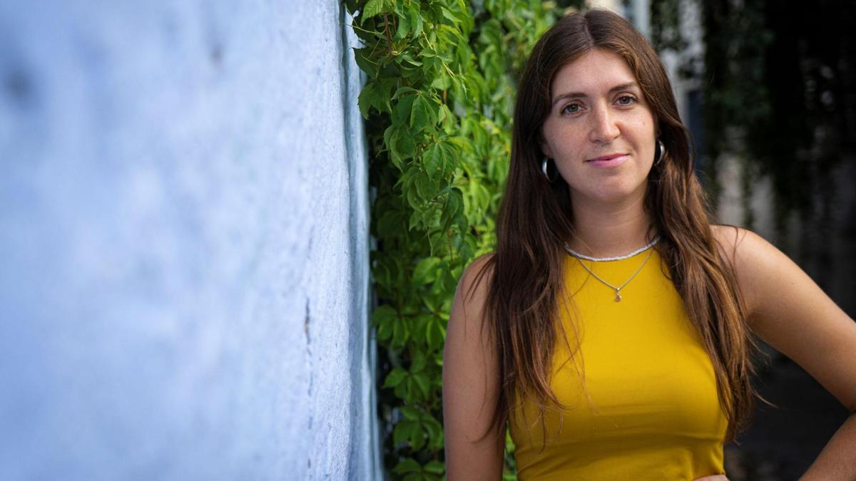Aina Tremoleda és professora de llengua i literatura catalana i viu, des de fa cinc anys, a Badalona.