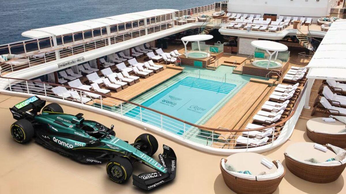 Un crucero espectacular atracará en Ibiza en julio
