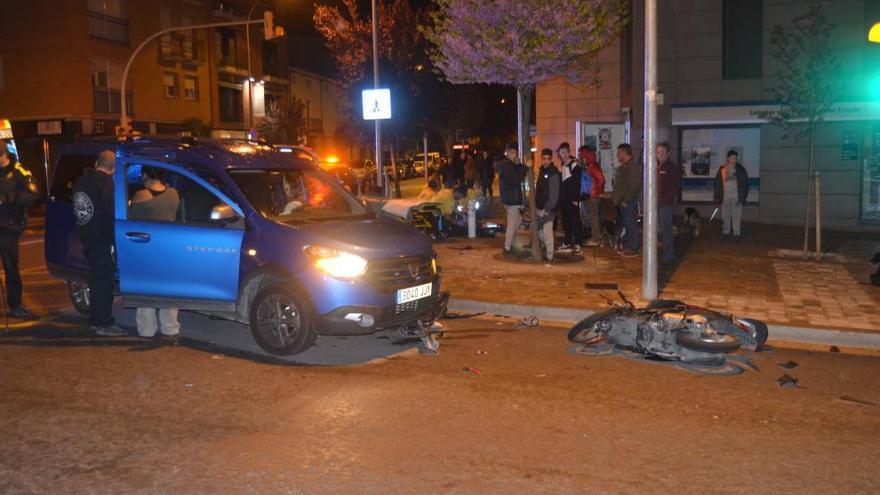 Un motorista, ferit greu en un accident a Sant Fruitós