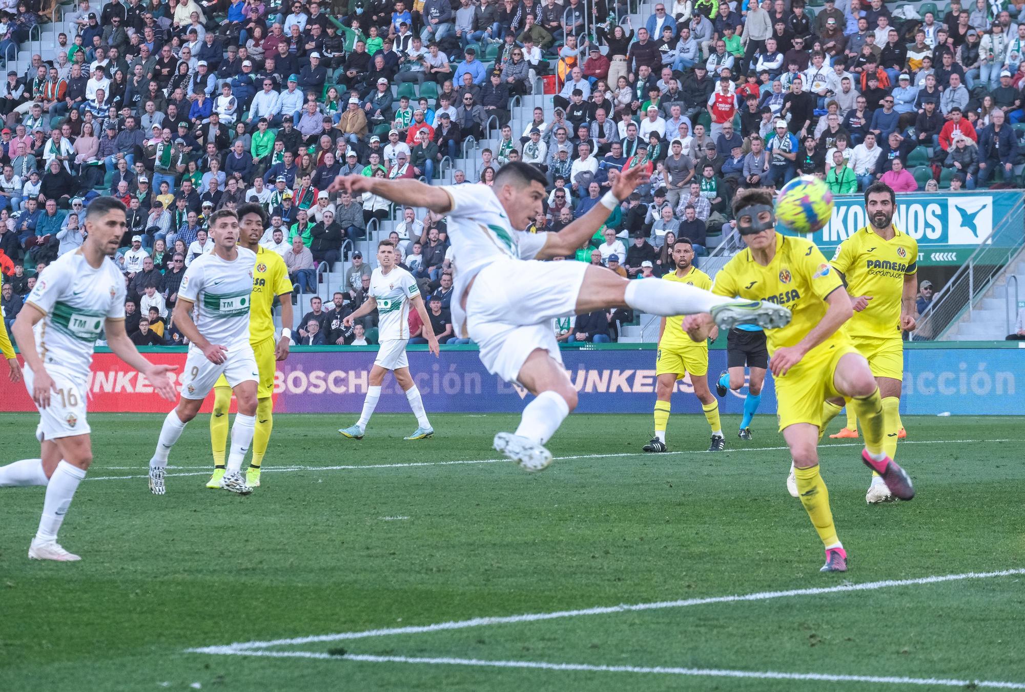 Las mejores imágenes de la primera victoria del Elche en La Liga