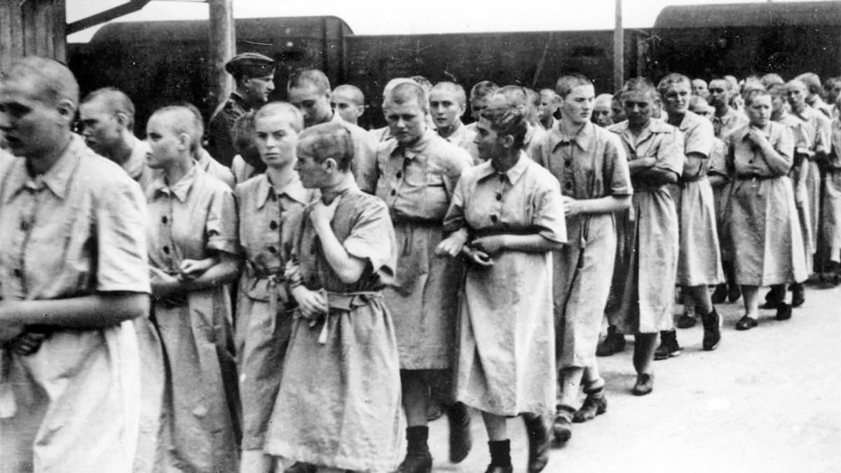 Presas usadas como trabajadoras esclavas en Auschwitz para la industria Farben