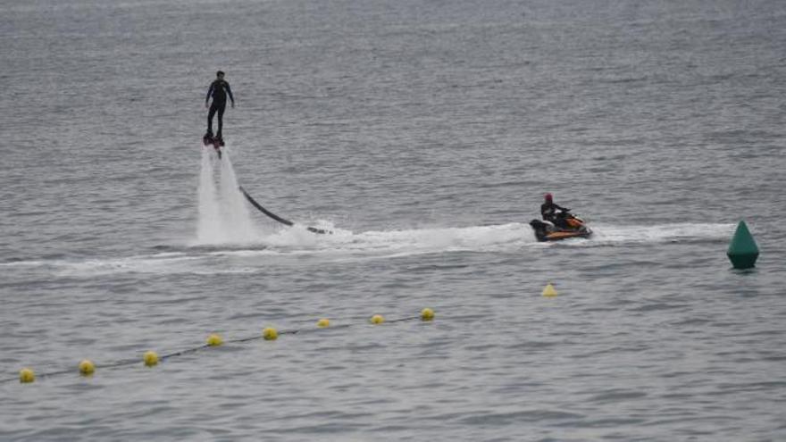 Primeras olas sobre la tabla