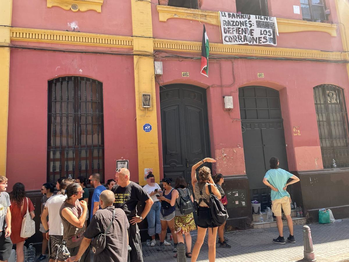 Imagen de Los Corralones