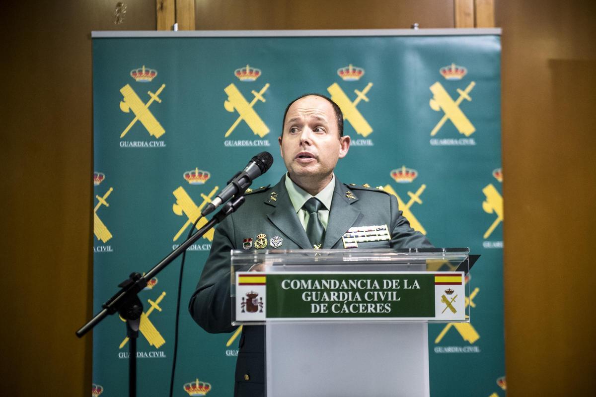GALERÍA | Así fue la entrega de premios del concurso nacional 'La mujer Guardia Civil' en la Comandancia de Cáceres