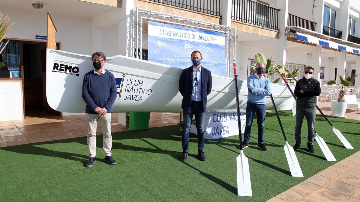 El "falutxo" que permitirá fomentar la práctica del remo en Xàbia