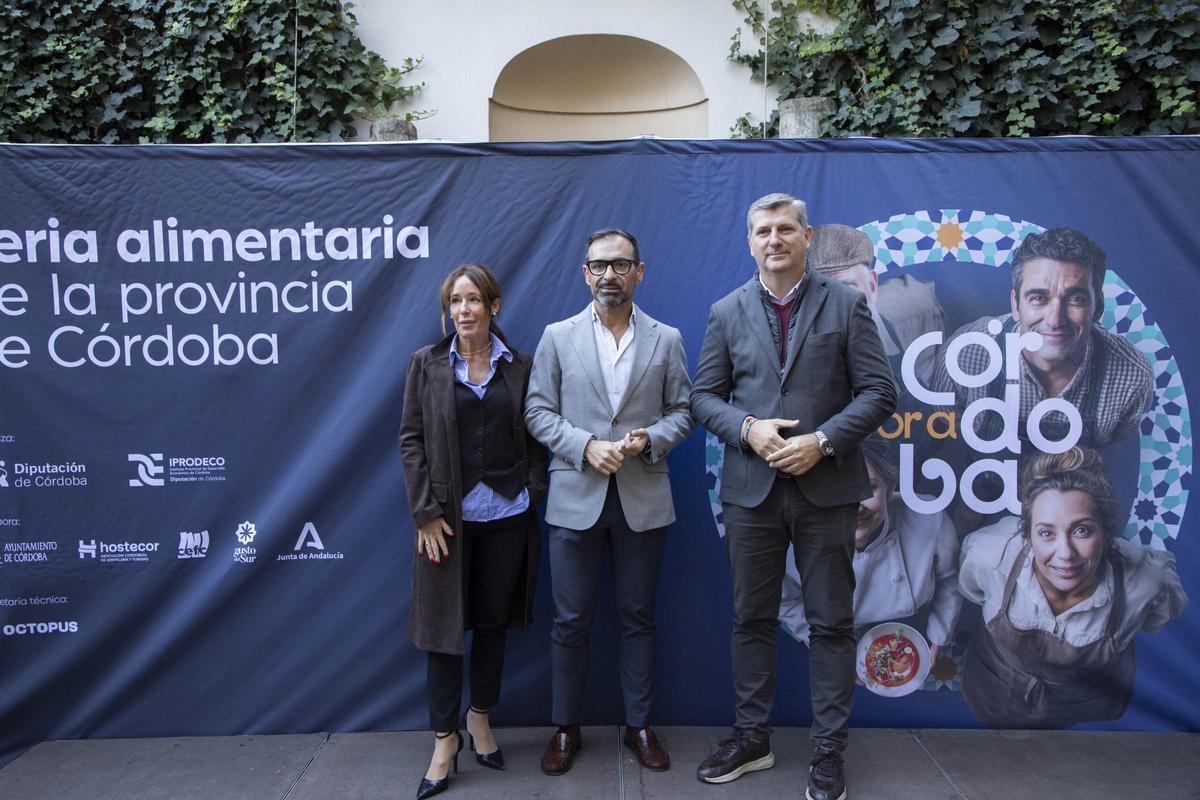 Marián Aguilar, Félix Romero y Francisco Acosta, durante la presentación de Sabor a Córdoba.