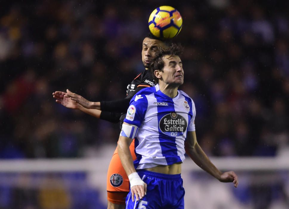 El Dépor cae en Riazor ante el Valencia