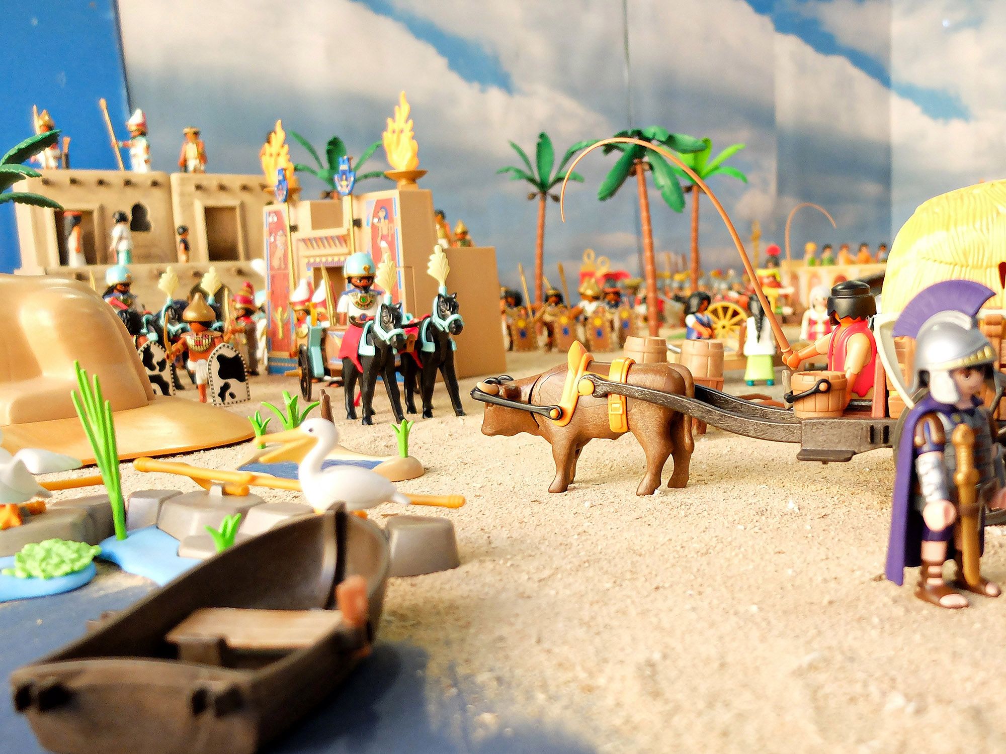 Un gran pessebre de Playmobil a Palau-Saverdera