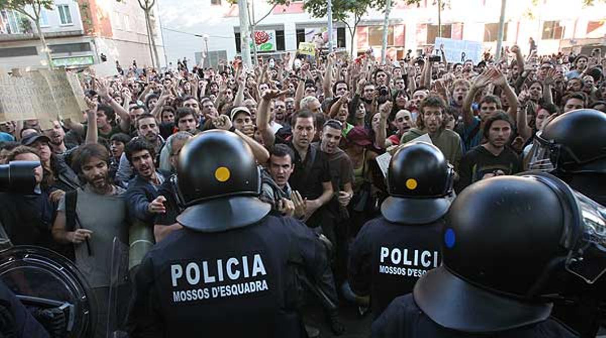 Un resumen de los altercados de esta mañana en la concentración junto a la Ciutadella.