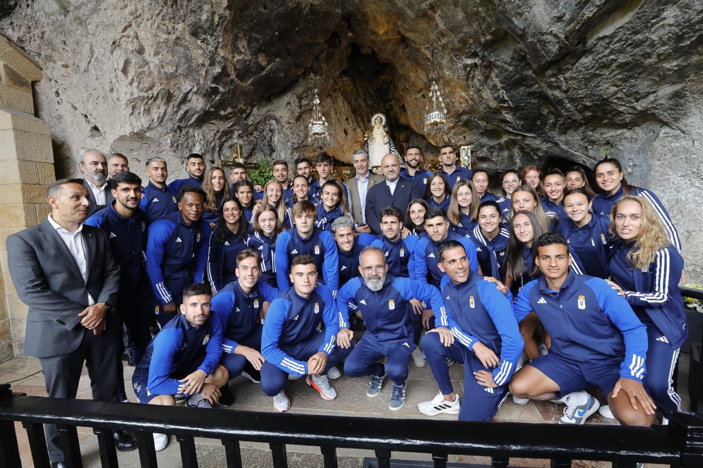 Visita del Real Oviedo al Santuario de Covadonga