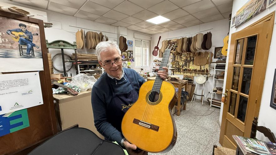 José Rodríguez, guitarrero: &quot;Córdoba es conocida por todos en el mundo de la guitarra profesional&quot;