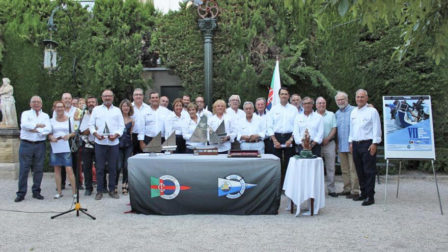 Presentación de la regata en los jardines del Círculo Industrial de Alcoy