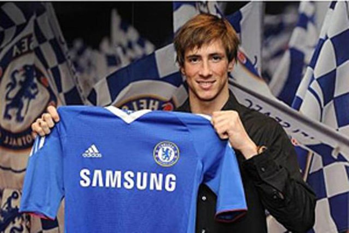 Fernando Torres durant la seva presentació com a jugador del Chelsea Fernando Torres durant la seva presentació com a jugador del Chelsea
