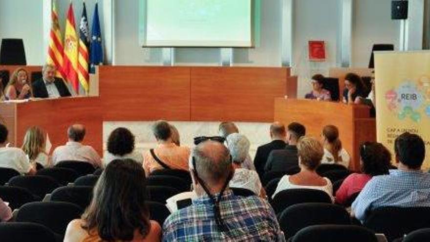 Acto de presentación de la nueva propuesta de REB, ayer, en la sede del Consell de Ibiza.