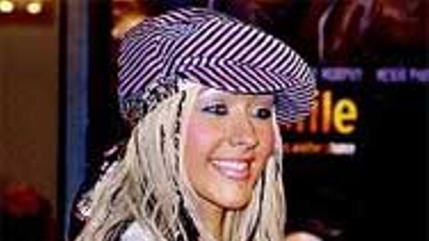 Christina Aguilera confirma su embarazo