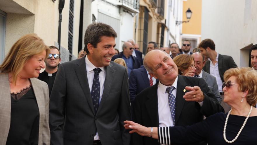 El alcalde de Almudaina, Hijo Predilecto de la Provincia de Alicante por sus 50 años en el cargo