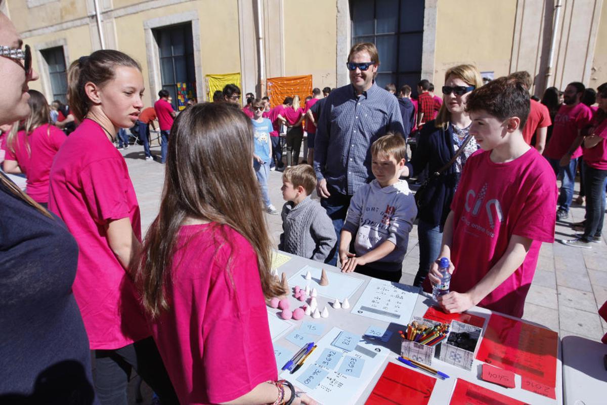 Fira "Ciència entre tots" a Girona Fira "Ciència entre tots" a Girona