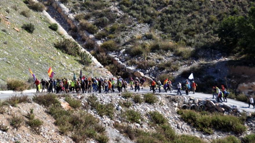 Una ruta a pie para honrar a  las víctimas de La Desbandá