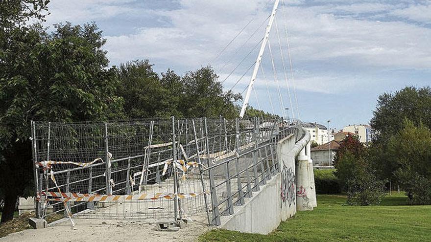 La pasarela de O Seixedo, sin uso desde 2013, será revisada antes de su reapertura