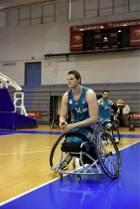 Baloncesto sobre ruedas en el Príncipe de Asturias