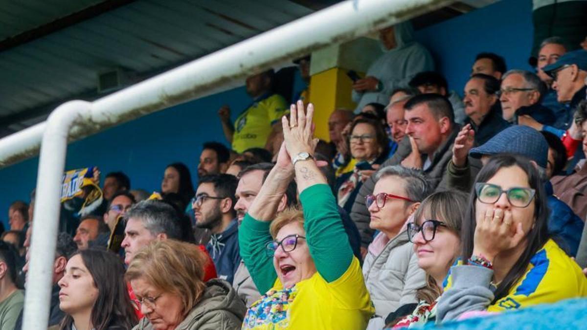 El Cambados tendrá que aguardar otros cinco días a saber en qué categoría estará el próximo año.