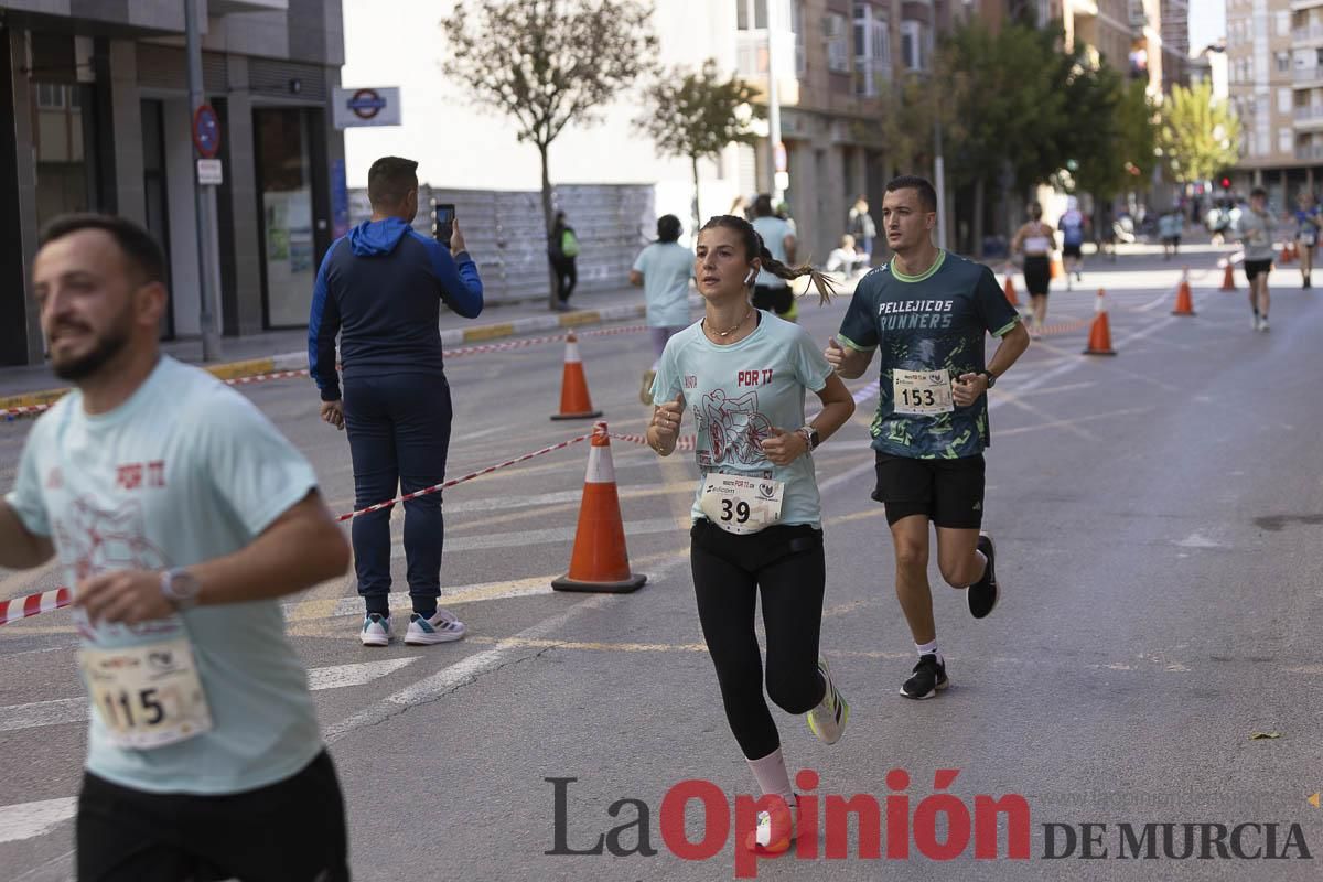 Carrera '10K Assota por ti' en Caravaca (salida y giro primera vuelta)