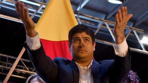Presidential candidate of Costa Rica’s governing Citizen Action Party (PAC), Carlos Alvarado, celebrates victory  in San Jose on April 01, 2018.
