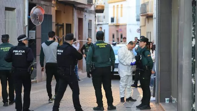 Encuentran degolladas en su domicilio de Xilxes (Castellón) a una mujer y a su hija de 12 años