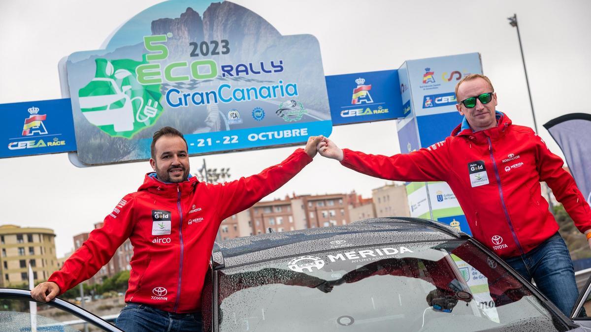 Ángel Santos y Mario Osma, en el Eco Rally de Gran Canaria.