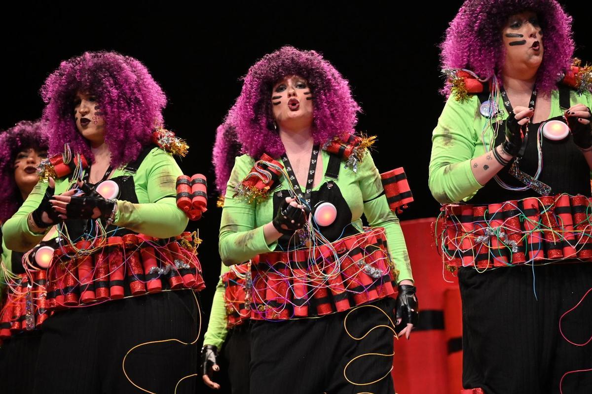 Murguer Queen en su actuación en preliminares del Comba 2026.