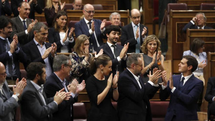 Albert Rivera: "Ni queremos inmovilismo ni populismo"