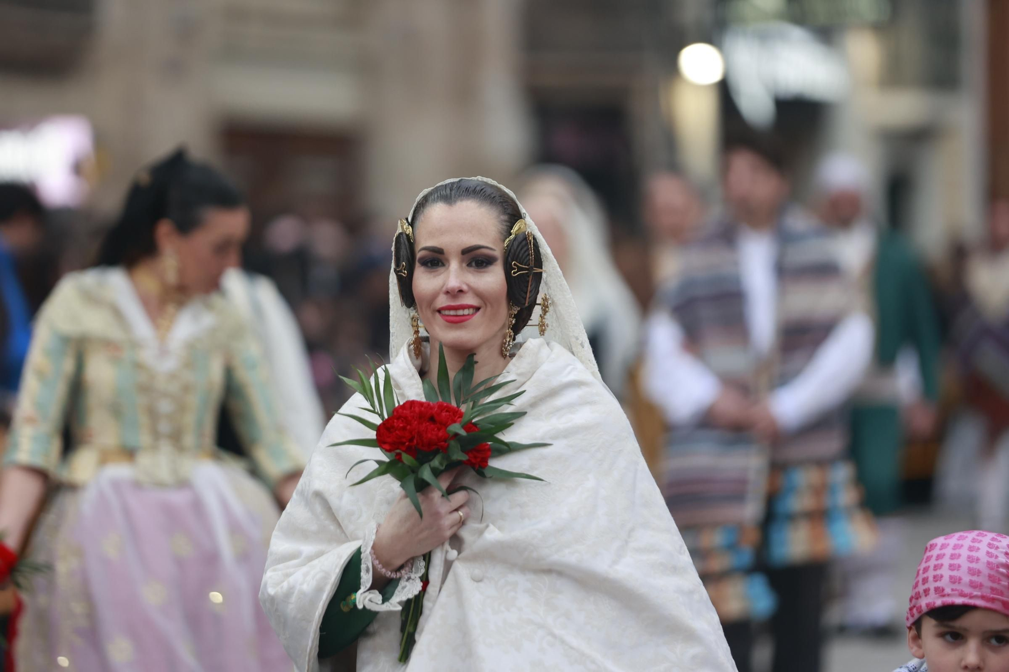 Búscate en el segundo día de ofrenda por la calle Quart (entre las 18:00 a las 19:00 horas)