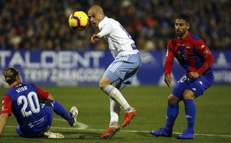 El Real Zaragoza vence al Extremadura