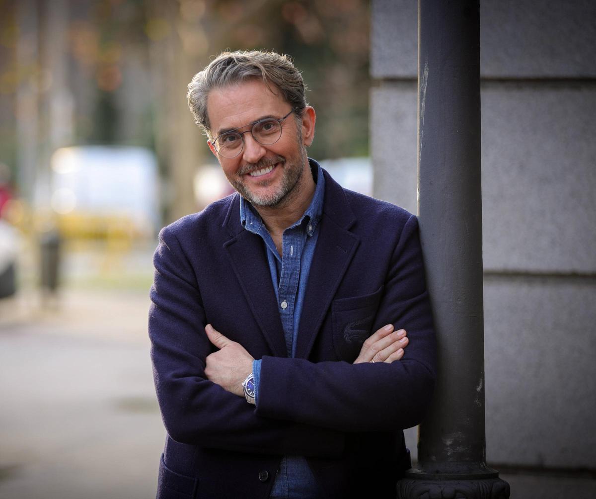 Máximo Huerta estará firmando ejemplares de su última novela en la Casa del Libro de Alicante