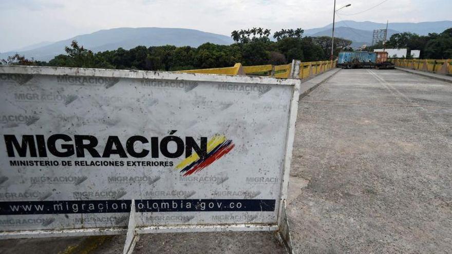 Colombia planea denunciar a Maduro ante organismo internacionales por cierres fronterizos