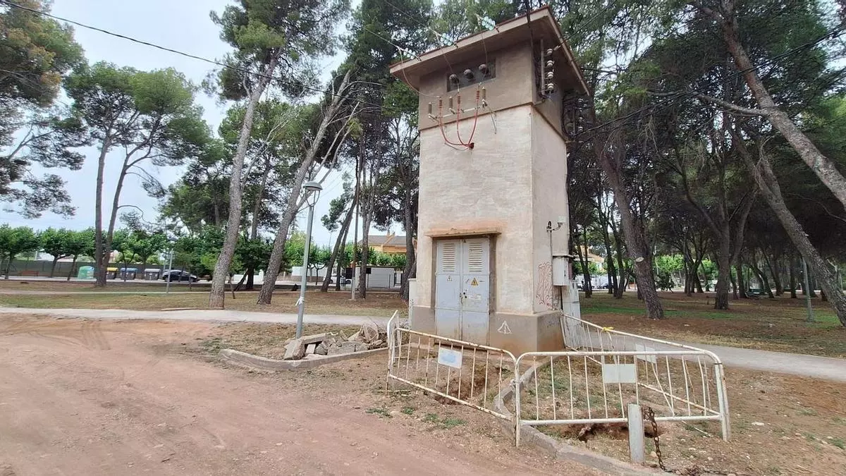Ultiman el traslado del ‘palomar’ de la red eléctrica del pinar del Termet de Vila-real