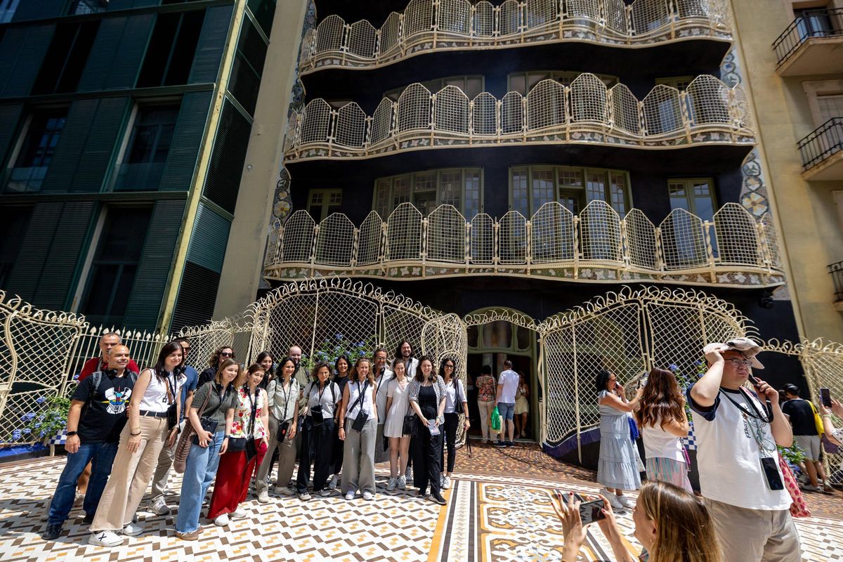 La Casa Batlló recupera sus colores originales