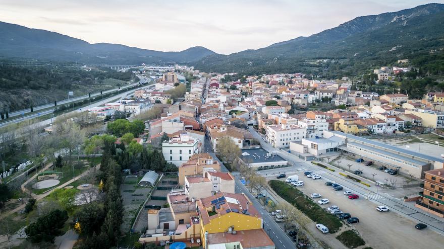 La crisi de la Covid va situar Roses, Castelló i La Jonquera a la cua de Catalunya en nivells de renda