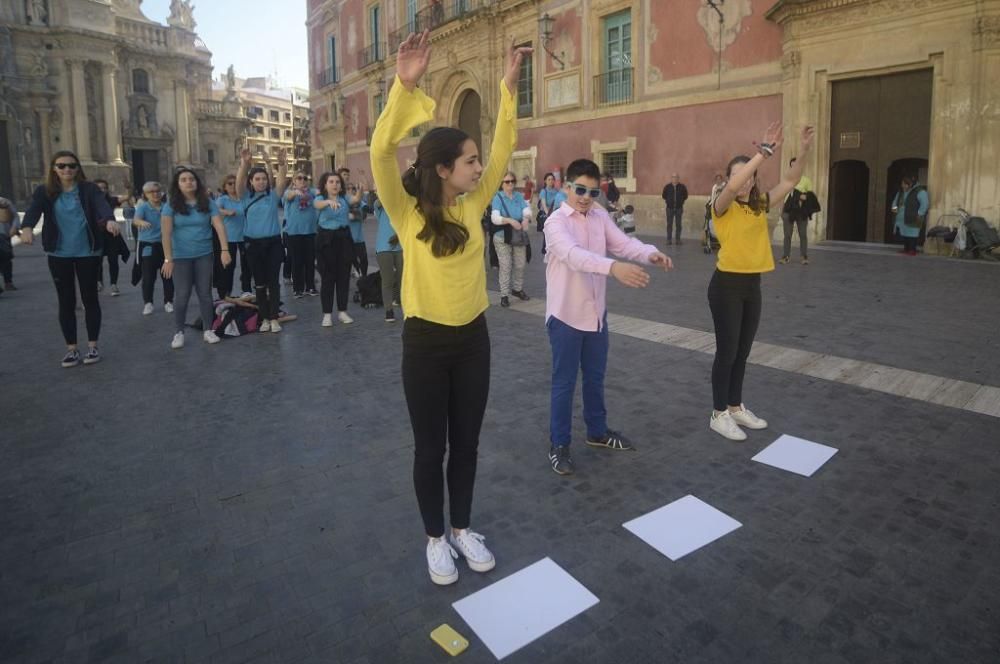 Flashmob en Belluga al ritmo de Abba