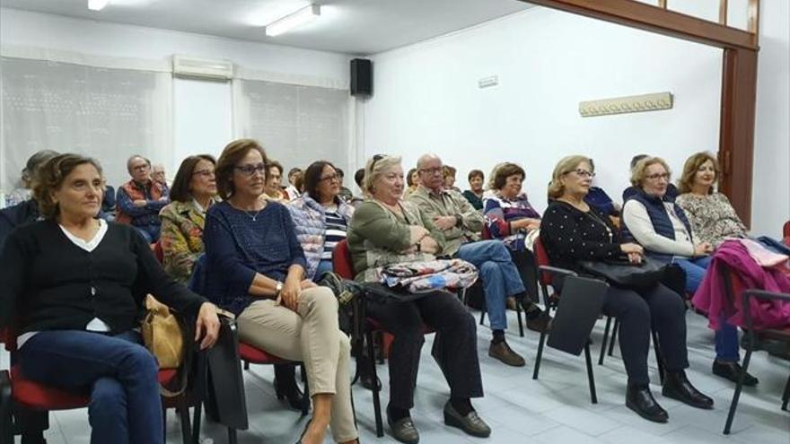 65 alumnos aprenden en la Cátedra Intergeneracional