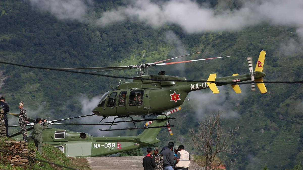 Dos españoles siguen desaparecidos tras la riada en Nepal