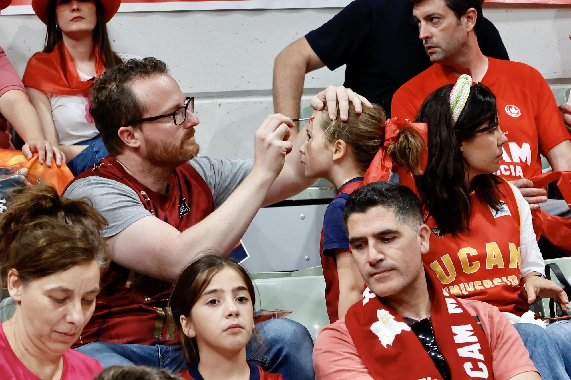 Las imágenes del cuarto partido de semifinales de la ACB entre el UCAM Murcia - Unicaja